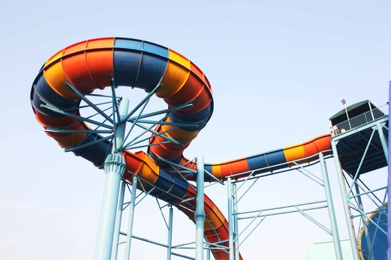 Гальванизированный Aqua стали углерода сползает для проекта waterpark, скольжения воды бассеина