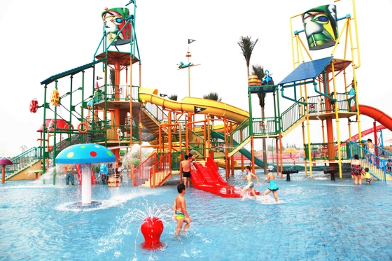 Прочная спортивная площадка Aqua с скольжениями Waterpark и смешной ведром воды
