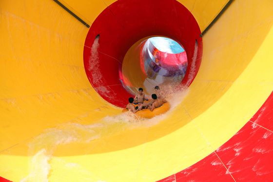 Супер высота платформы водных горок 14.6м стеклоткани торнадо для тематических взрослых