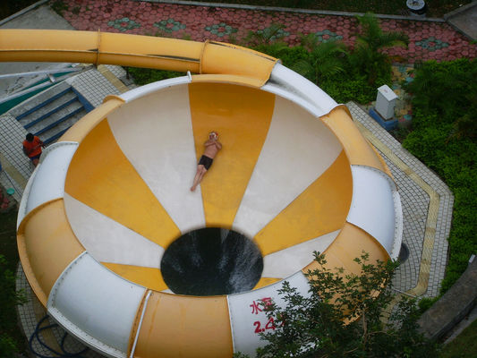 Легкие водные горки шара космоса водных горок стеклоткани установки для аквапарк